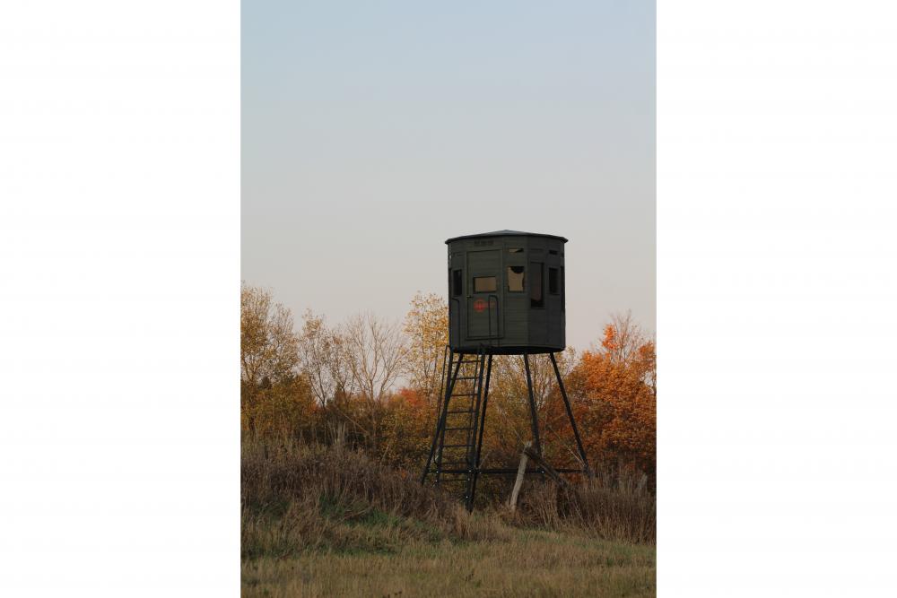 360 Pro XL on HD adjustable metal stand